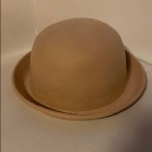 Brand new! 100% wool hat
